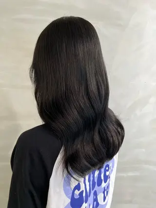 カラー Vélua/miiu所属・韓国束感まつ毛 /Takaのマツエク・マツパデザイン