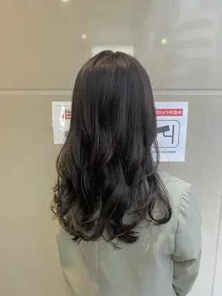 セミロング GOTODAYSHAiRESALON cras所属・暗髪×透明感カラー マンツーマン宮脇滉平のヘアスタイル