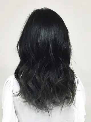 ミディアム セミロング カラー 【Sweep】おじま のぞみのヘアスタイル