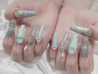 ネイル CC  NailSalon川崎店所属・C ✨Mのネイルデザイン