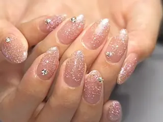 ネイル 新山 聖のネイルデザイン