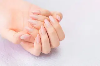 ネイル Lisse銀座 Akuのネイルデザイン