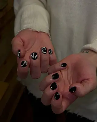 ネイル Nes.Nail所属・Miyagi Asamiのネイルデザイン