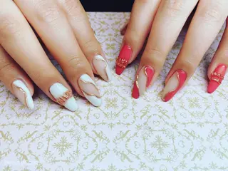 ネイル Piacere所属・Piacere 絵美のネイルデザイン