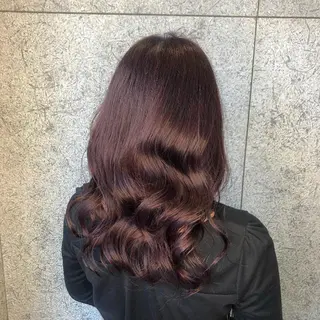 ロング カラー カトウ ユウカのヘアスタイル