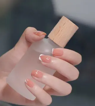 ネイル N. サロン所属・Theone栄店 田口のネイルデザイン