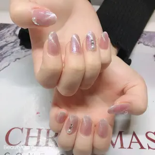 ネイル Guarendo錦糸町店所属・ガレンドウ 白澤 愛子のネイルデザイン