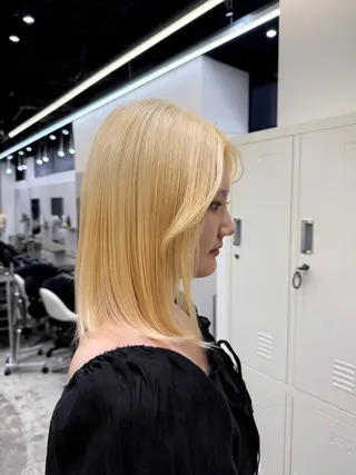 カラー ハイトーンカラー🐬 えりかのヘアスタイル