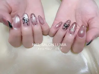 ネイル ネイルサロン ルミア Lumia 店長のネイルデザイン