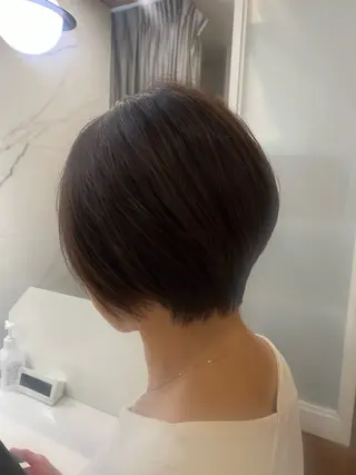 ショート 村中 逸紀のヘアスタイル