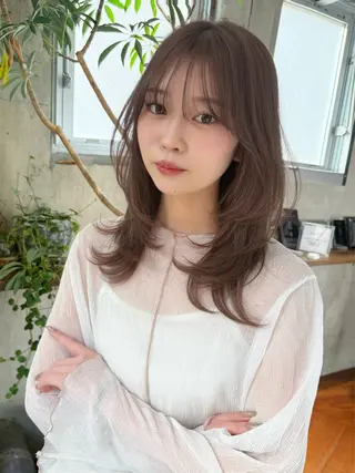 ミディアム SIGN shibuya所属・小湊 柊花のヘアスタイル