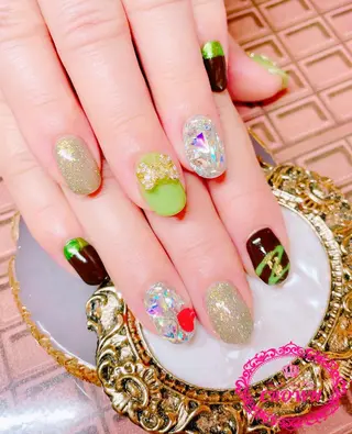 ネイル CROWN プライベートサロンのネイルデザイン