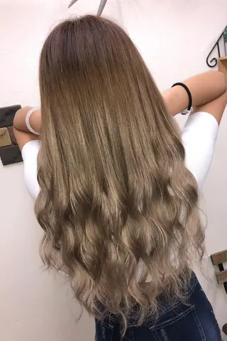 ロング カラー MAKO ❤️‍🔥NEXTのヘアスタイル