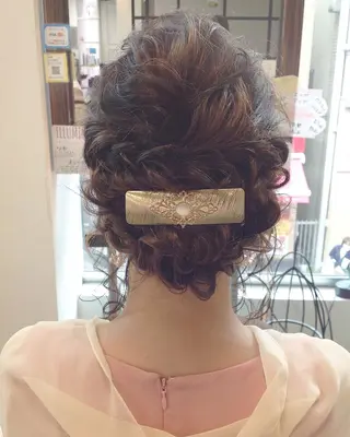 ヘアアレンジ 榎園 由美のヘアスタイル
