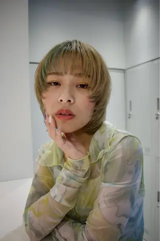 ショート 山中 束真のヘアスタイル