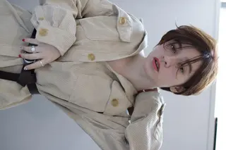 ショート カラー 鍵山 千秋のヘアスタイル