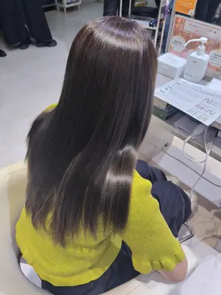 カラー ロング 田端みおと🐱 SoZoBridgeのヘアスタイル