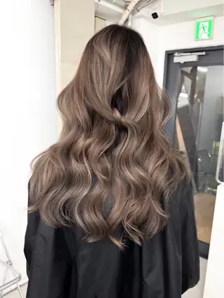 ロング カラー JILBLAN福岡 Senriのヘアスタイル