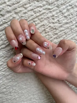 ロング カラー ヘアアレンジ キッズ ネイル マツエク・マツパ アイブロウ 福田 加奈のネイルデザイン