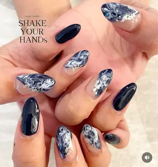 ネイル ネイルスタジオ シェイクユアハンズのネイルデザイン