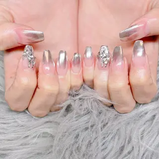 ネイル 個室ネイルサロンDolly  Girl〜ドーリーガール〜所属・DollyGirl KYOKOのネイルデザイン