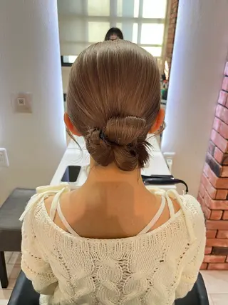 ミディアム 大城 美月のヘアスタイル