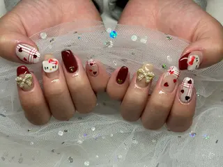 ネイル SOARE🤍 🤍のネイルデザイン