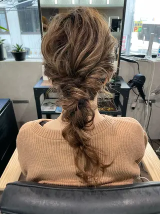 セミロング ヘアアレンジ 佐藤 奈佳子 サトウ ナカコのヘアスタイル