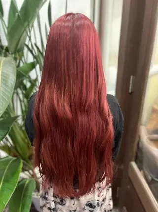 ロング ぴんく髪の美容師🎀 🖤ゆうなのヘアスタイル