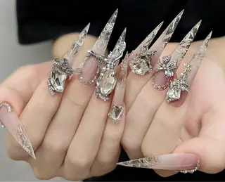 ネイル D-BEAUTY Nailsalonのネイルデザイン