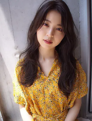 ロング カラー ヘアー.ネイル二刀流 misa🫧のヘアスタイル