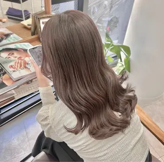 セミロング カラー 宮崎 稚世のヘアスタイル