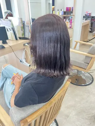 ミディアム カラー little下長店所属・宮古 有佳のヘアスタイル