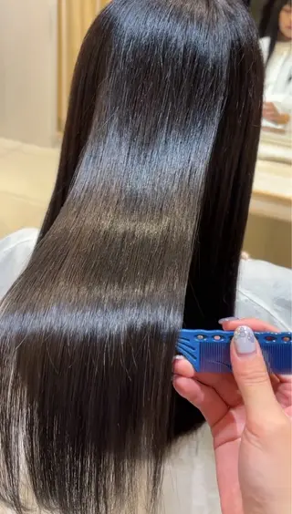 ロング 🌟縮毛矯正モデル募 集🐶ayane🐶のヘアスタイル