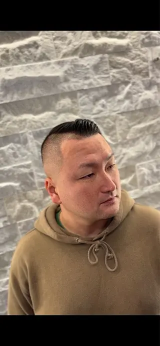 ショート メンズ BLISS BARBER ブリスバーバー所属・安立 玲於のヘアスタイル