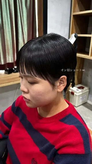 ショート ﾔﾏｼﾀ ﾘﾘのヘアスタイル