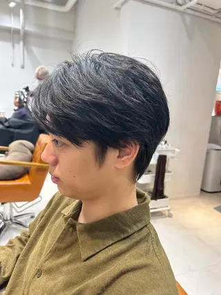 ショート パーマ メンズ 山﨑 燦人のヘアスタイル