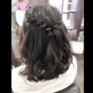 ミディアム ヘアアレンジ 沢田 瞳のヘアスタイル