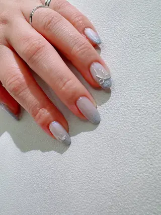 ネイル 🩵NORIKO 上品ネイルが得意🩵のネイルデザイン