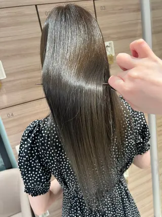 ロング 🩰似合わせ艶カラー Kirara🐩🎀のヘアスタイル