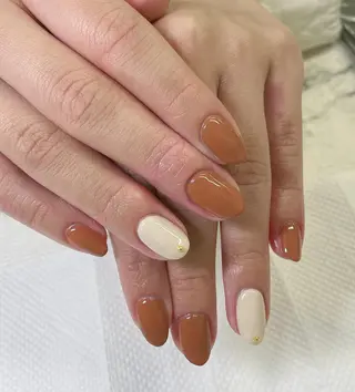 ネイル 🦋 MiKi 🦋 ネイルサロンのネイルデザイン