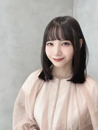 ミディアム 小顔ショート🌿 Say.石川葵のヘアスタイル