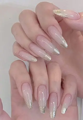 ネイル Oomiya 服部のネイルデザイン