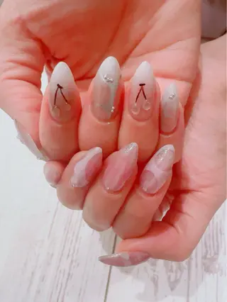 ネイル Le'a シズカのネイルデザイン