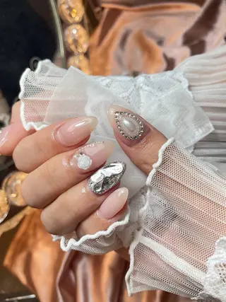 ネイル 23時まで❤︎韓国、 ワンホンネイルのネイルデザイン