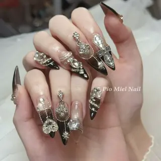 ネイル HANA 長さだしのネイルデザイン