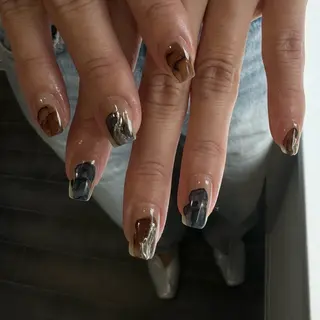 ネイル NINE_ AKARIのネイルデザイン