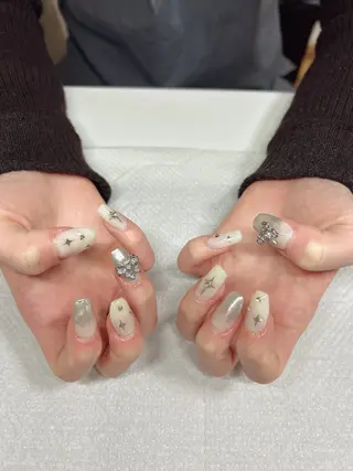 ネイル Hana&NAILSALON所属・シ ンのネイルデザイン