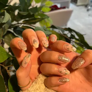 ネイル ☁️BLITZ 🎀笠原雪音🎀のネイルデザイン