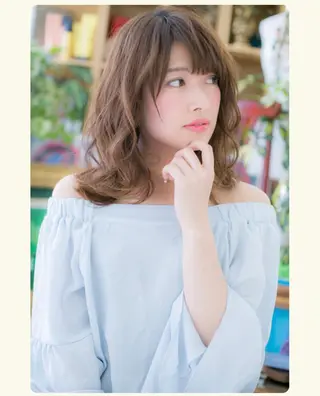 セミロング cover　hair　bliss上尾店所属・中舘 安津子のヘアスタイル
